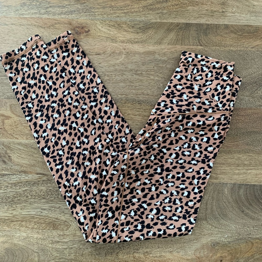 Aerie Leopard Leggings